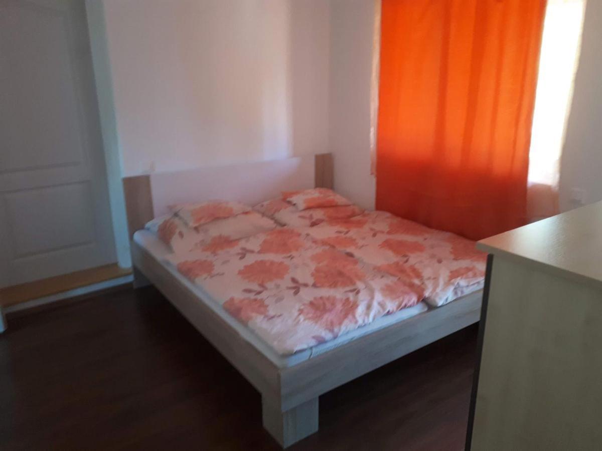 Ferienhaus Judit Alsóörs Buitenkant foto